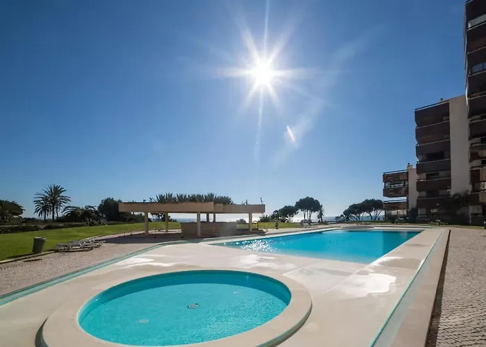 Nomad Dreams N5 With Garage & Swimming Pool Cascais
