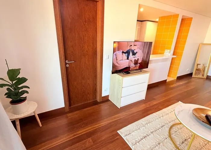Apartment Nomad Dreams N5 With Garage & Swimming Pool