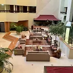 Amazing One Bedroom Apartment With Terraces, Garage & Swimming Pool كاسكايس