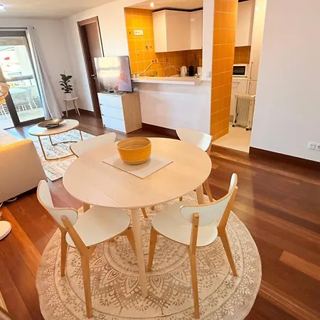 Seaside One Bedroom With Terraces, Garage & Swimming Pool