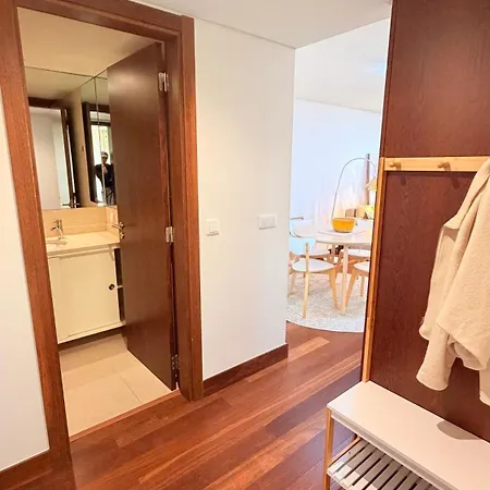 Seaside One Bedroom With Terraces, Garage & Swimming Pool *