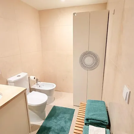 Seaside One Bedroom With Terraces, Garage & Swimming Pool * Cascais
