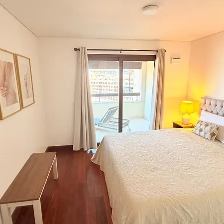 Seaside One Bedroom With Terraces, Garage & Swimming Pool Κασκαΐς