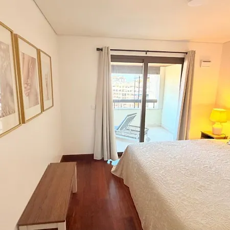 Seaside One Bedroom With Terraces, Garage & Swimming Pool * Κασκαΐς