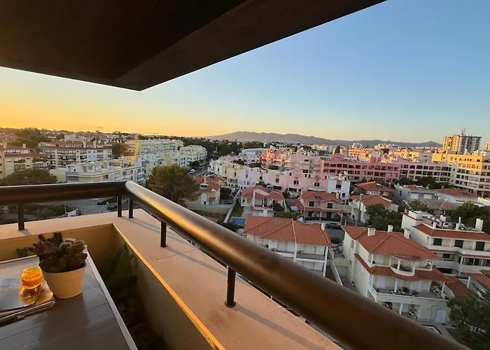 Nomad Dreams N5 With Garage & Swimming Pool Cascais