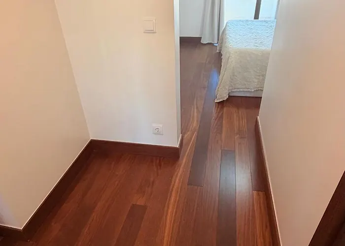 Nomad Dreams N5 With Garage & Swimming Pool