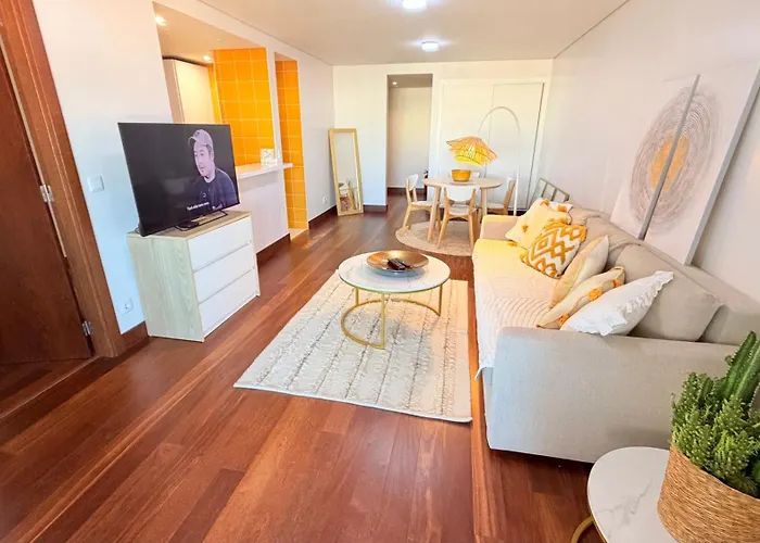 Nomad Dreams N5 With Garage & Swimming Pool Cascaes