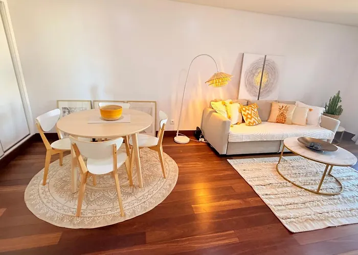 Nomad Dreams N5 With Garage & Swimming Pool * Cascais