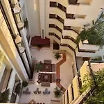 דירה Amazing One Bedroom With Terraces, Garage & Swimming Pool קסקאיס