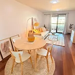 Amazing One Bedroom With Terraces, Garage & Swimming Pool דירה