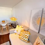 Lejlighed Amazing One Bedroom Apartment With Terraces, Garage & Swimming Pool