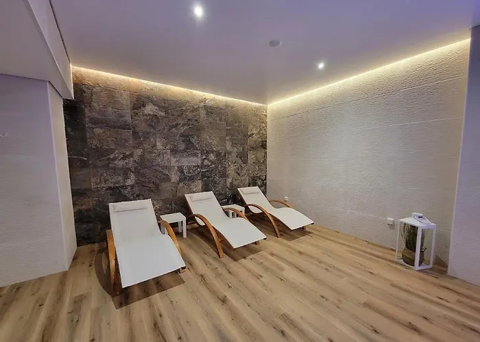 Апартаменты Nomad Dreams N5 With Garage & Swimming Pool *